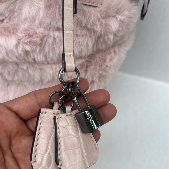 New GUESS Katey Luxe Luxury Satchel - Picture 11 of 14